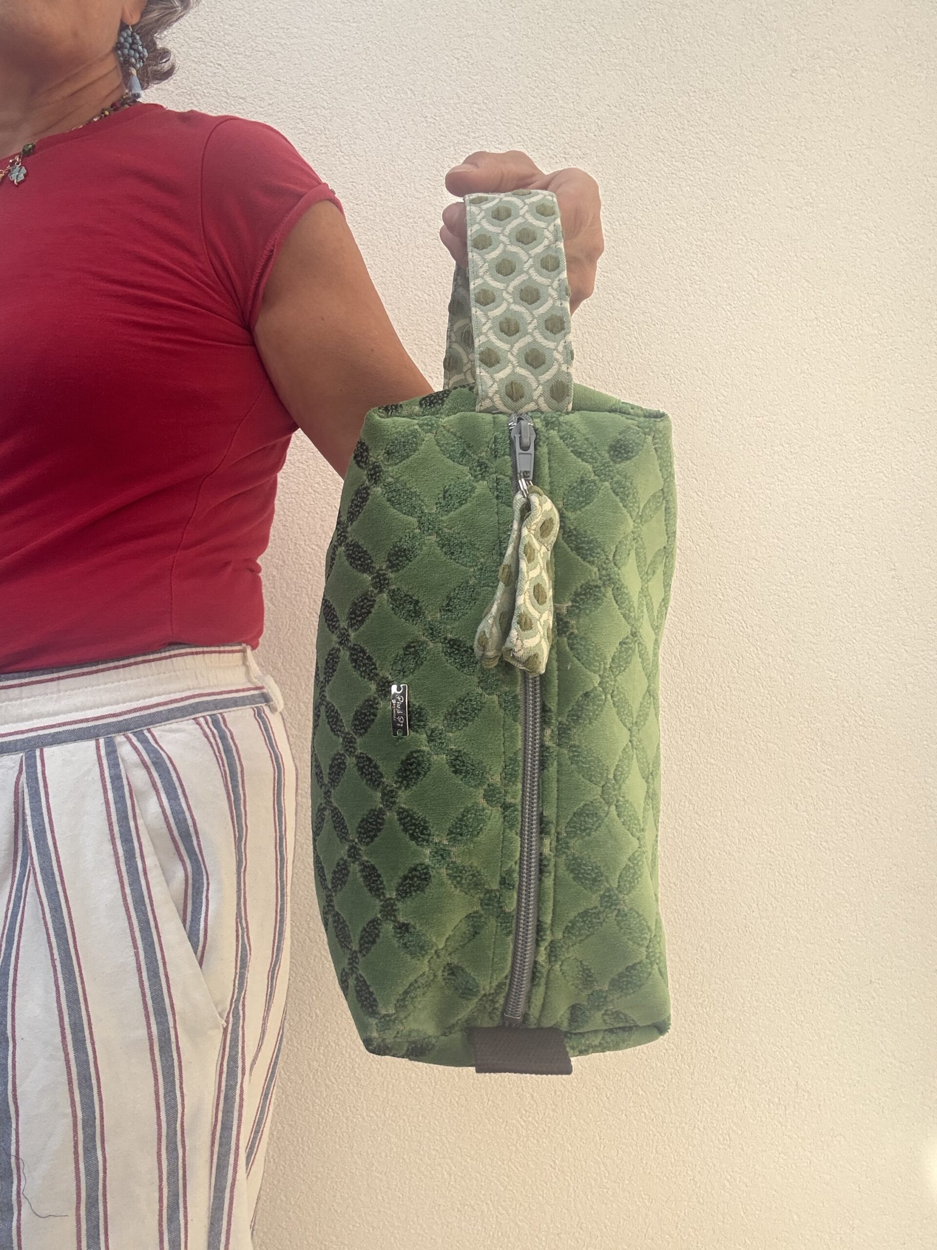 Pochette a mano ERIKA velluto verde - immagine 4