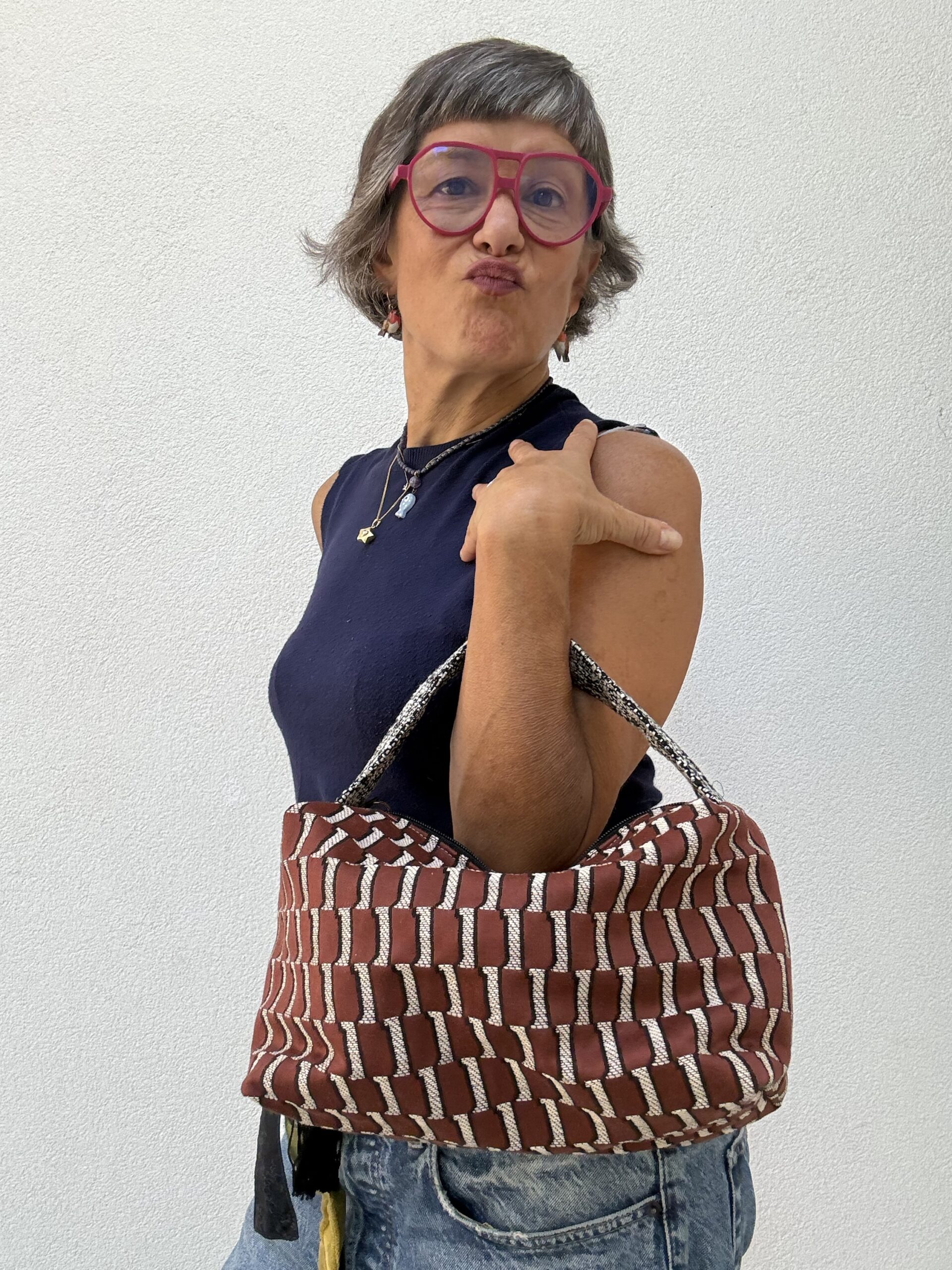 Borsa a mano LAURA quadri marrone nera - immagine 4