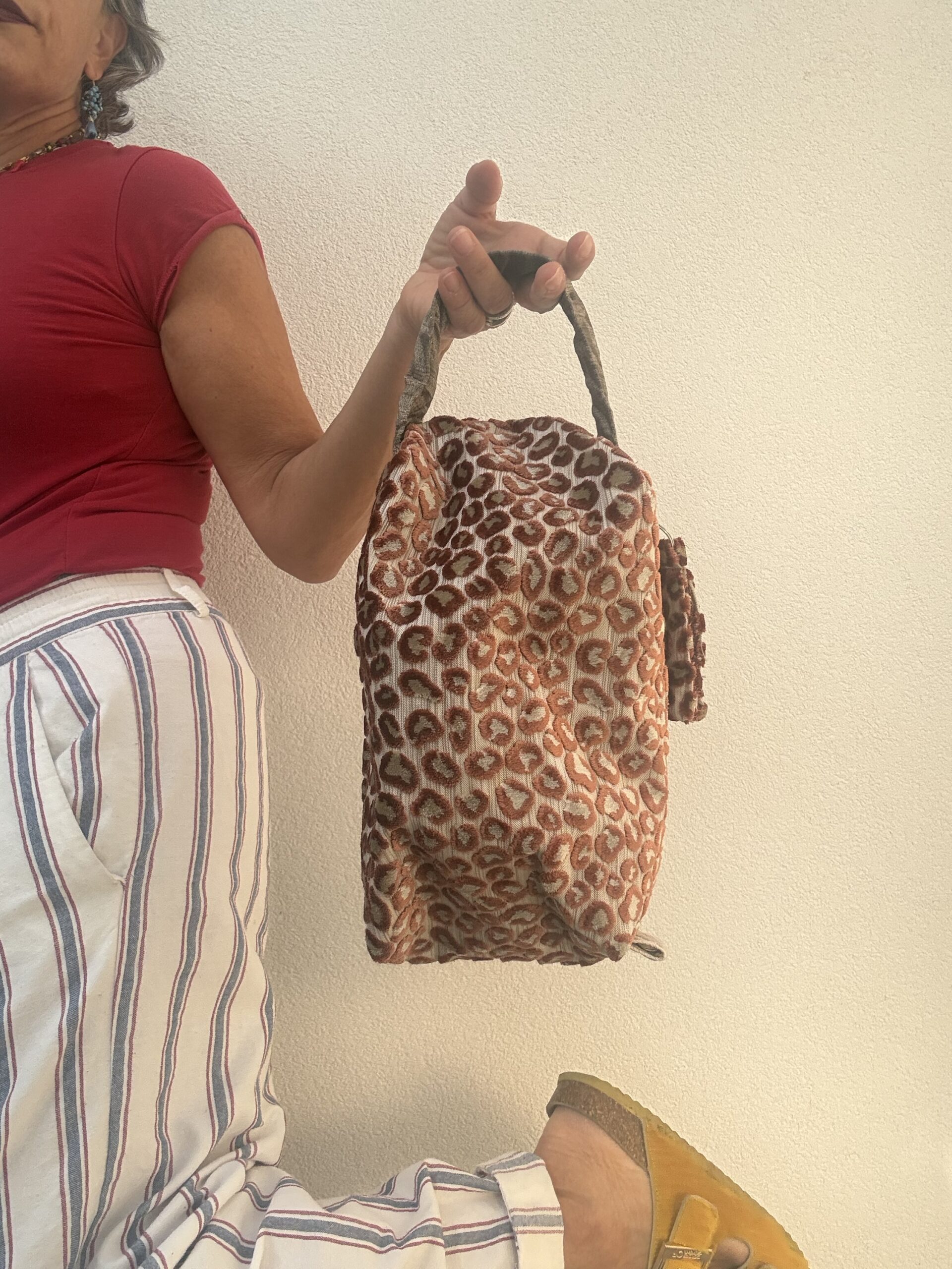 Pochette a mano ERIKA macchie leopardo
